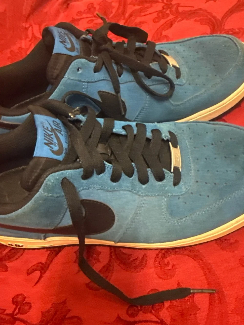 Nike Men's Blue Suede Sneakers with Black Swoosh